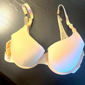 Lively bra size 36DD